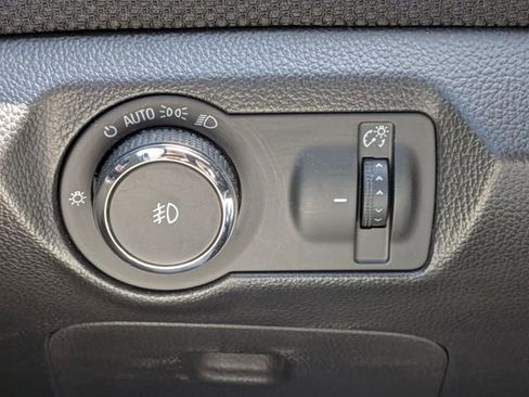 Used 2015 Chevrolet Cruze LT w/ Sun, Sound and Sport Package FWD image 19