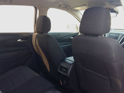 Used 2022 Chevrolet Equinox LT image 22