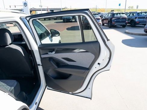 New 2026 Volkswagen Tiguan S image 12