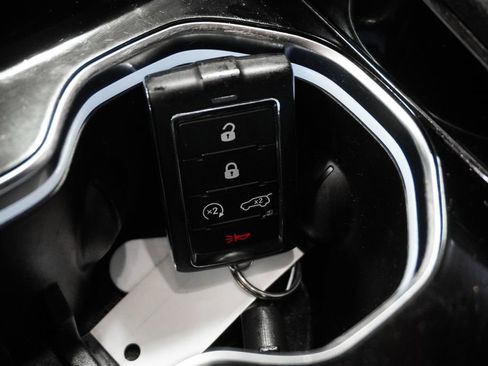 Used 2021 Jeep Grand Cherokee L Laredo w/ Luxury Tech Group I image 28