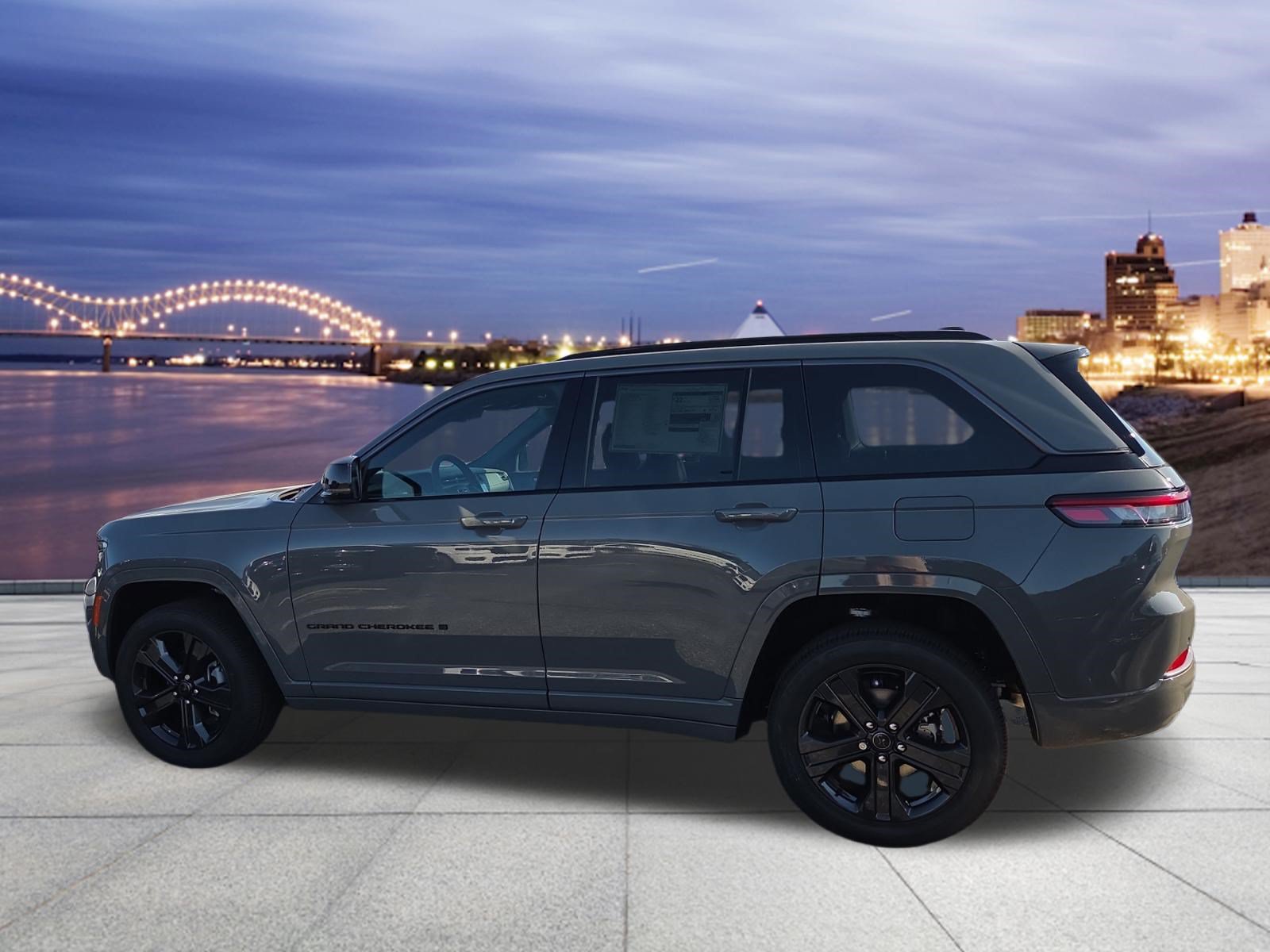 New 2027 Jeep Grand Cherokee Limited AWD/4WD image 3