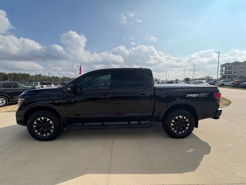 Used 2023 Nissan Titan PRO-4X w/ Pro-4x Convenience Package image 5