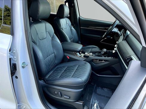 Certified 2023 Kia Telluride EX X-Line AWD/4WD image 29