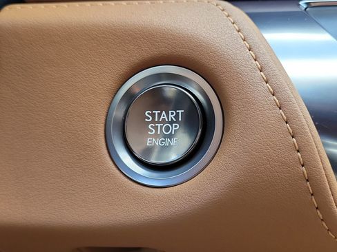 Used 2022 Lexus LC 500 Convertible image 29