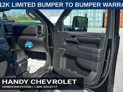 Certified 2024 Chevrolet Silverado 2500 LT w/ Midnight Edition AWD/4WD image 31