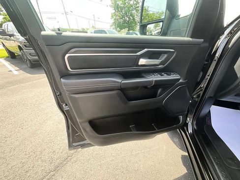 Used 2025 RAM 1500 Big Horn AWD/4WD image 11