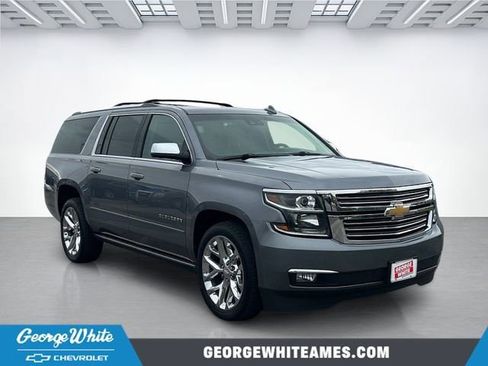 Used 2019 Chevrolet Suburban Premier AWD/4WD image 1