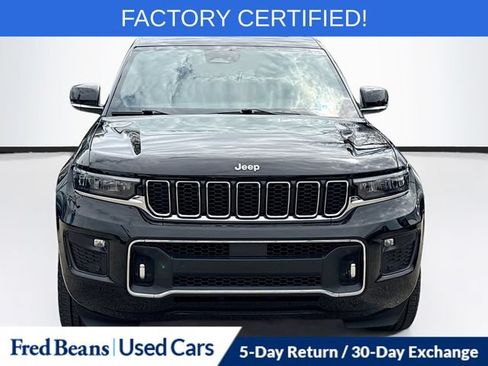 Used 2024 Jeep Grand Cherokee Overland AWD/4WD image 1