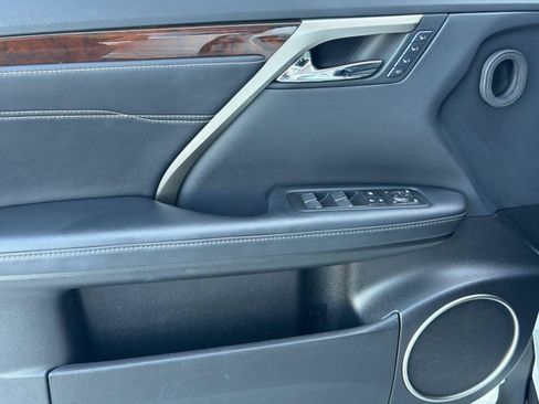 Used 2019 Lexus RX 350 FWD w/ Navigation Package image 13