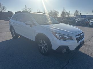 Used 2018 Subaru Outback 2.5i Limited w/ Popular Package #2 video 3