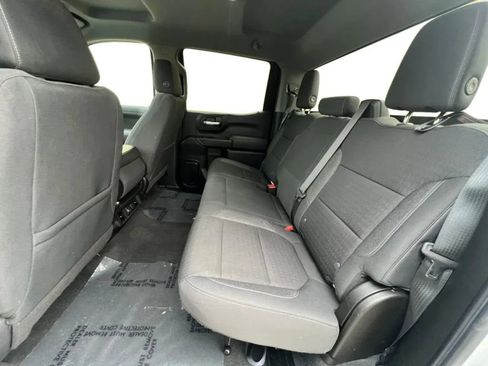 Used 2020 Chevrolet Silverado 1500 LT w/ Convenience Package AWD/4WD image 14