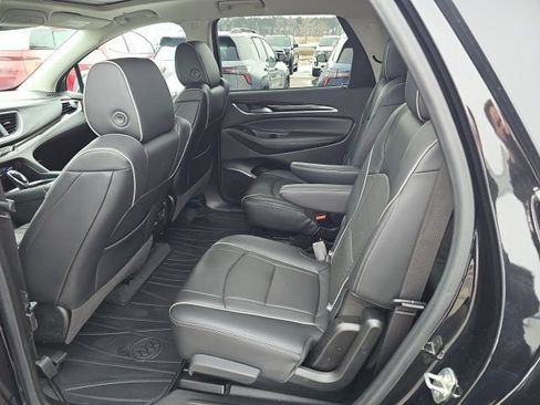 Used 2020 Buick Enclave Avenir w/ Avenir Technology Package image 10