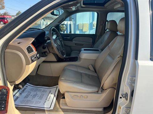 Used 2012 Chevrolet Tahoe LTZ image 14