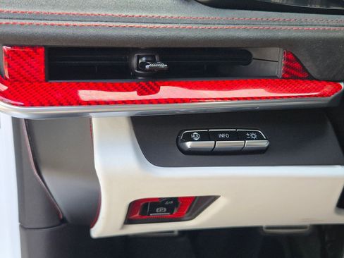 Used 2023 Chevrolet Corvette Stingray Premium Cpe w/ Z51 Performance Package image 22