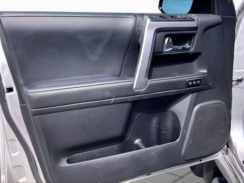 Used 2024 Toyota 4Runner Limited AWD/4WD image 20