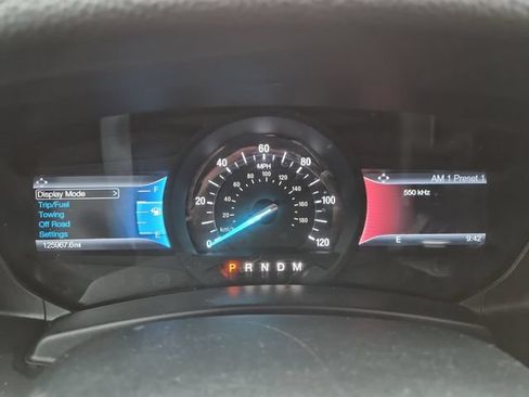 Used 2016 Ford Expedition Limited AWD/4WD image 14