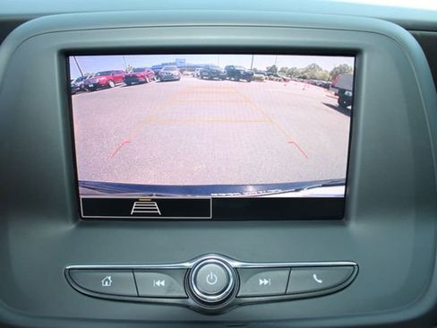 Used 2022 Chevrolet Camaro LT RWD image 3