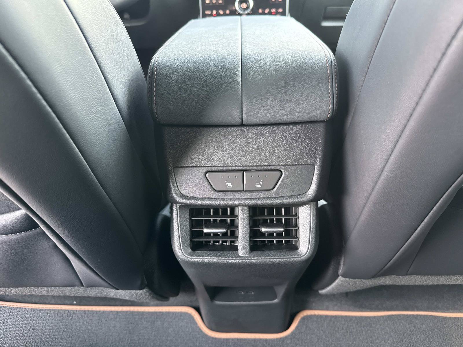 New 2026 GMC Terrain AT4 w/ Convenience Package III AWD/4WD image 17
