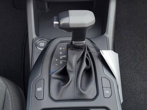 Used 2025 Kia K4 LXS image 17