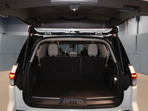 Used 2024 Lincoln Navigator L Reserve image 47