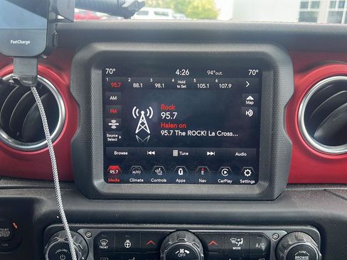 Used 2021 Jeep Gladiator Rubicon AWD/4WD image 22
