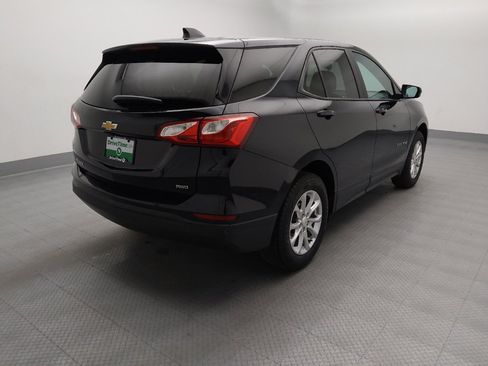 Used 2020 Chevrolet Equinox LS w/ LPO, Cargo Package AWD/4WD image 9