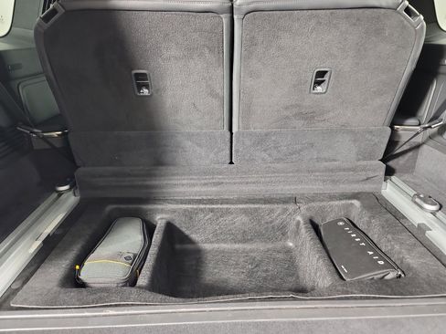 Used 2024 Rivian R1S Adventure AWD/4WD image 26