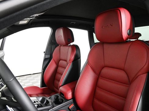 New 2026 Porsche Macan GTS image 6