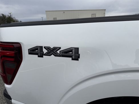 Used 2024 Ford F150 Lariat w/ Tow/Haul Package image 18