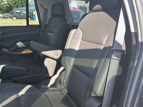 Used 2019 Chevrolet Tahoe Premier AWD/4WD image 18