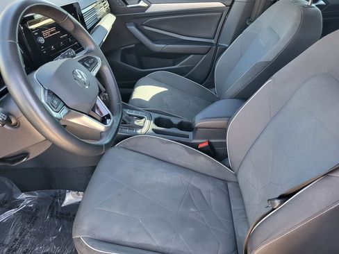 Used 2025 Volkswagen Jetta Sport FWD image 26
