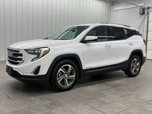 Used 2021 GMC Terrain SLT w/ Infotainment Package II FWD image 5