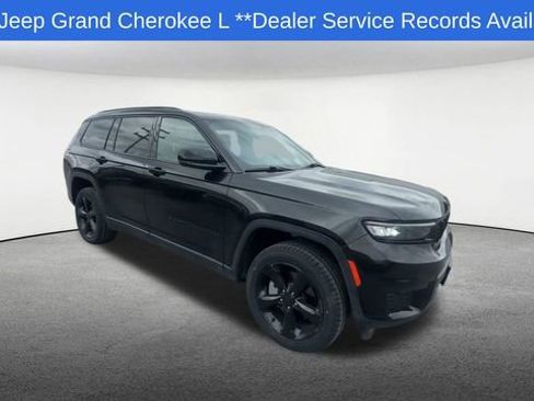 Used 2022 Jeep Grand Cherokee L Laredo AWD/4WD image 2