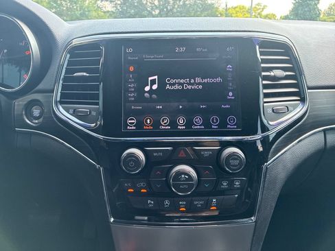 Used 2019 Jeep Grand Cherokee Limited w/ Luxury Group II AWD/4WD image 31