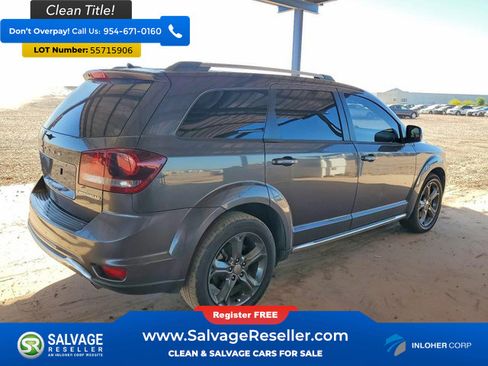 Used 2015 Dodge Journey Crossroad w/ Flexible Seating Group FWD image 4