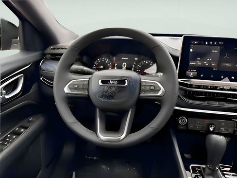 New 2026 Jeep Compass Limited AWD/4WD image 27