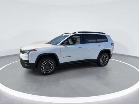 New 2026 Jeep Cherokee Laredo AWD/4WD image 4