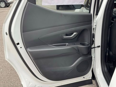 Used 2026 Hyundai Santa Cruz SEL image 15