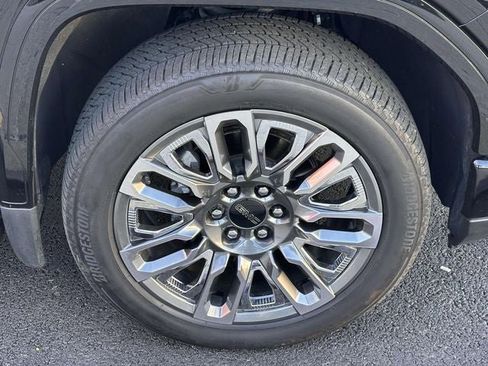 Used 2024 GMC Sierra 1500 Denali Ultimate image 35