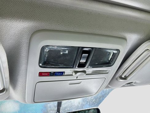 Used 2017 Subaru Forester 2.5i Touring image 24