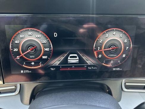 Certified 2022 Hyundai Elantra Limited FWD image 38