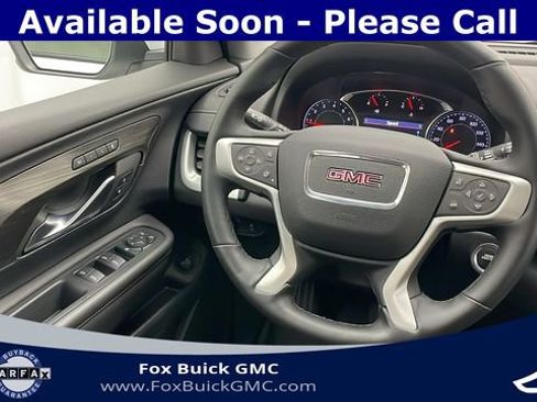 Used 2023 GMC Terrain SLT w/ LPO, Floor Liner Package image 7