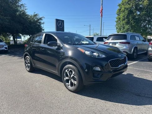Used 2021 Kia Sportage LX AWD/4WD image 2