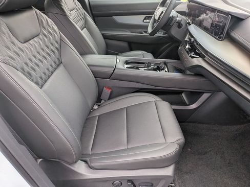 New 2026 Nissan Murano Platinum w/ Cargo Package AWD/4WD image 30