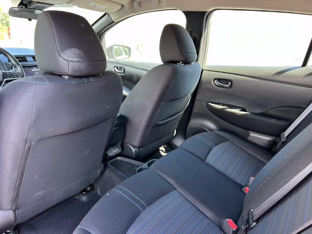 Used 2025 Nissan Leaf S FWD image 30