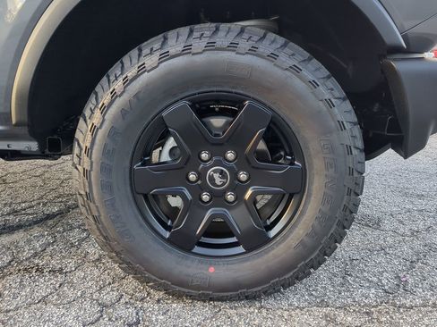 New 2025 Ford Bronco Big Bend image 9