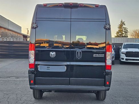 New 2026 RAM ProMaster 2500 image 6