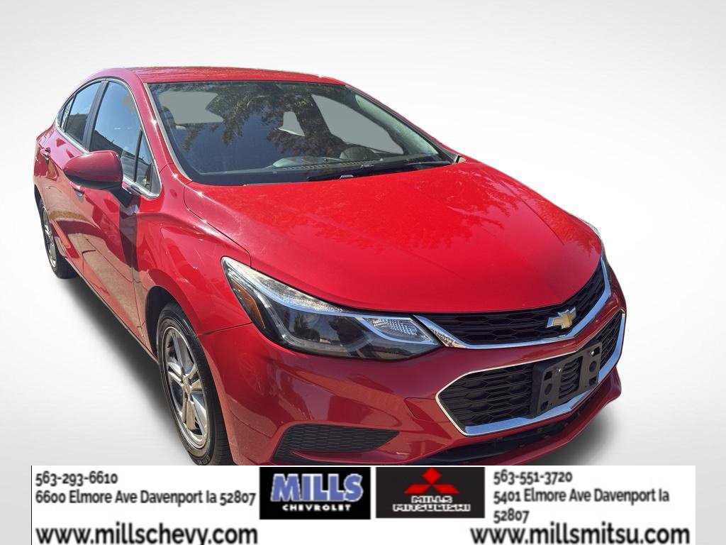Used 2017 Chevrolet Cruze LT w/ Convenience Package FWD image 2
