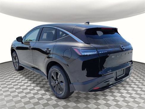New 2025 Nissan Murano SV image 4