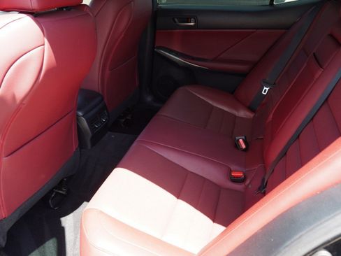Used 2018 Lexus IS 300 F Sport w/ F Sport Package RWD image 11